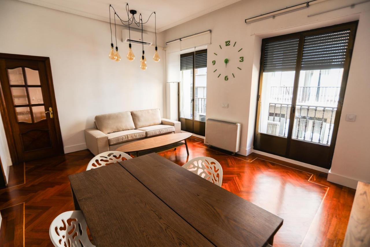 Apartament Apartamento Barco Madryt Zewnętrze zdjęcie